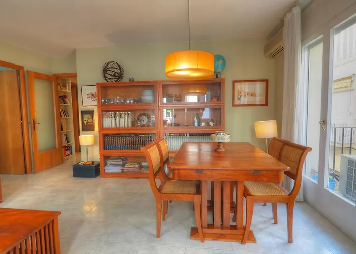 Center Family By Hello Homes Sitges